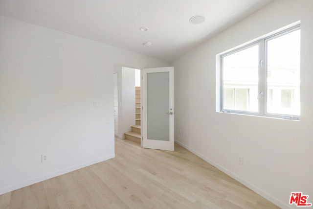 Drew Fenton | 257 Entrada Drive Santa Monica CA | MLS: 7501252 Drew Fenton | 257 Entrada Drive Santa Monica CA | MLS: 7501252