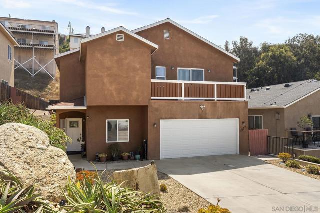 1637 Paraiso Avenue, Spring Valley CA: https://media.crmls.org/mediaz/55b368ad-c3ec-490f-9270-eb4437c495d3.jpg