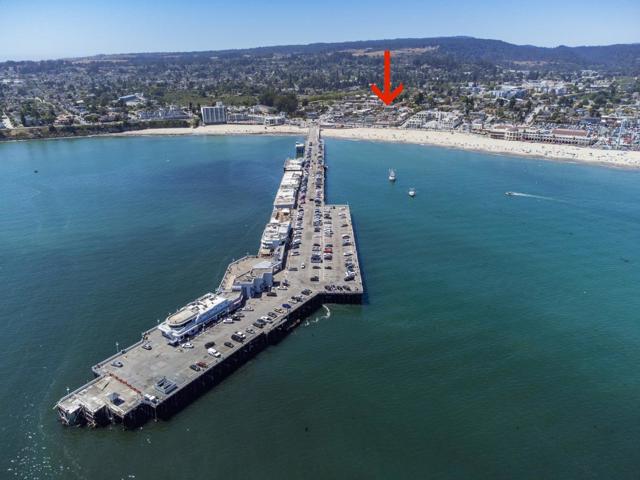 515 2nd Street, Santa Cruz CA: https://media.crmls.org/mediaz/55b40571-37b1-47e0-ab09-a4ddfdffe5e2.jpg