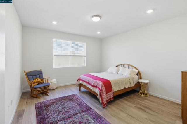 4105 Markovich Ct, Richmond CA: https://media.crmls.org/mediaz/55b4706a-b3dc-4d30-821b-e9751ab15a70.jpg