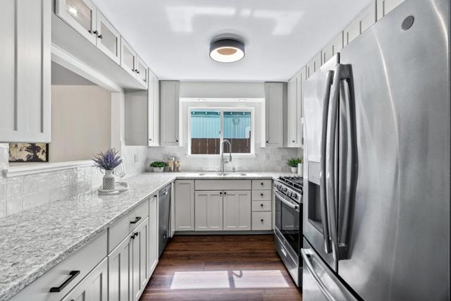 227 Center Avenue, Aptos CA: https://media.crmls.org/mediaz/55b5113c-2227-4094-b949-2b4e598e3f80.jpg
