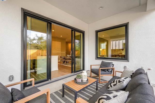 257 Haleena Place, Walnut Creek CA: https://media.crmls.org/mediaz/55b57496-43fe-4aff-a0e0-092100b957d8.jpg