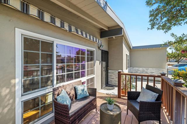 1935 Jackson Street, Santa Clara CA: https://media.crmls.org/mediaz/55b6180a-f5eb-407e-838f-053a4d970819.jpg