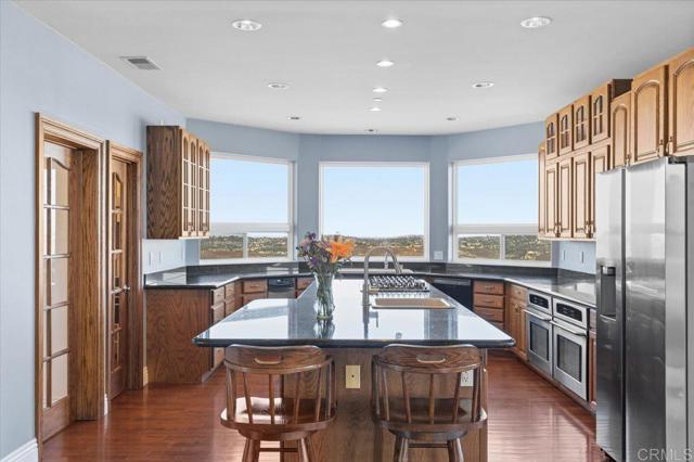 Detail Gallery Image 12 of 75 For 3035 Millar Ranch Rd, Spring Valley,  CA 91978 - 4 Beds | 3/1 Baths