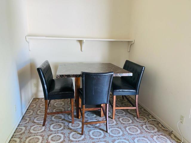 510 Bassett Street, King City CA: https://media.crmls.org/mediaz/55b96470-aeef-46ed-b2f1-3e7bc3e2e836.jpg