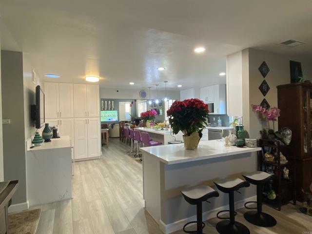 Detail Gallery Image 17 of 20 For 10434 Cheviot Ct, San Diego,  CA 92126 - 3 Beds | 2 Baths