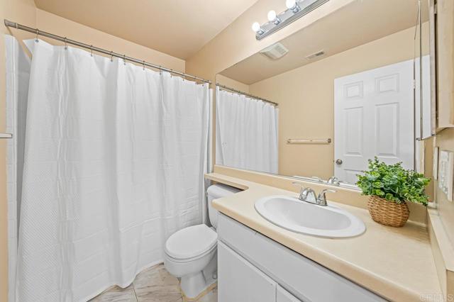 1259 El Cortez Court, Chula Vista CA: https://media.crmls.org/mediaz/55baf3e1-9144-45e0-9f85-d4fb2dc527db.jpg