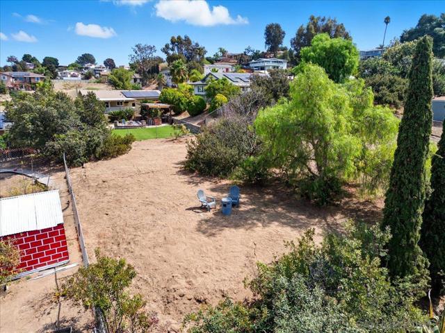 2039 Winnett St, San Diego CA: https://media.crmls.org/mediaz/55bd1594-156f-460d-b36d-9e5e4b332417.jpg