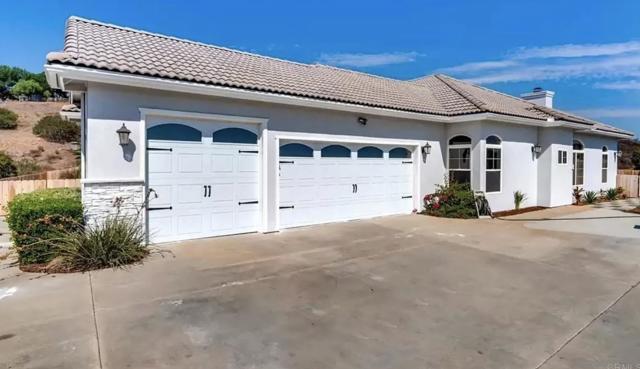 Details for 14097 Lazy Acres Dr, Lakeside, CA 92040