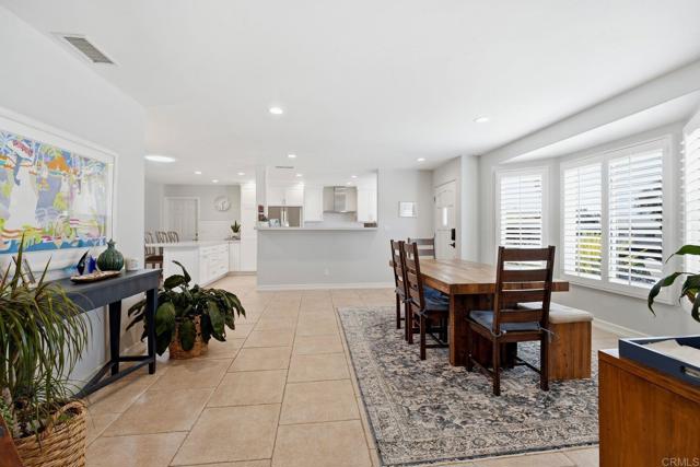 Detail Gallery Image 9 of 45 For 1839 Freda Ln, Cardiff By The Sea,  CA 92007 - 5 Beds | 4 Baths