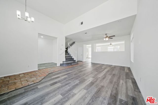3702 Las Palmas Avenue, Palmdale CA: https://media.crmls.org/mediaz/55c1a1ff-b27c-4a74-ba4a-7c7d53ead880.jpg