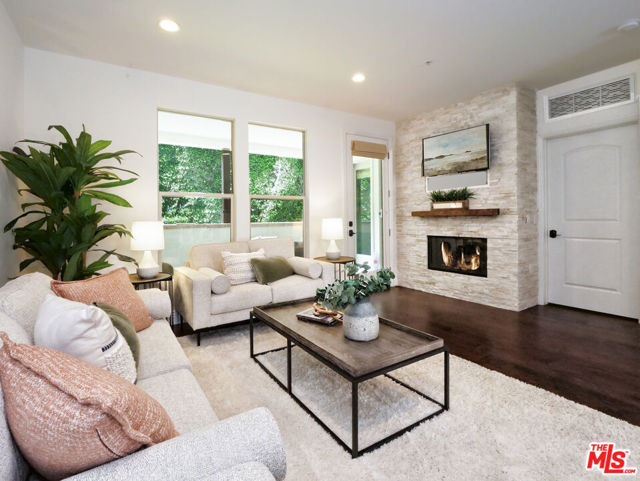 28220 Highridge Road, Rolling Hills Estates, California 90274, 2 Bedrooms Bedrooms, ,2 BathroomsBathrooms,Residential,For Sale,Highridge,25603575