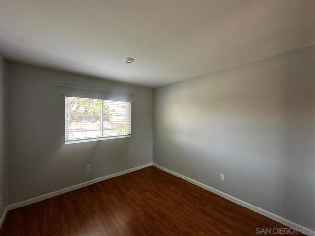 10017 Woodrose Ave, Santee CA: https://media.crmls.org/mediaz/55c2202c-78ed-45b6-b3b8-b0c9ccf0f6c9.jpg