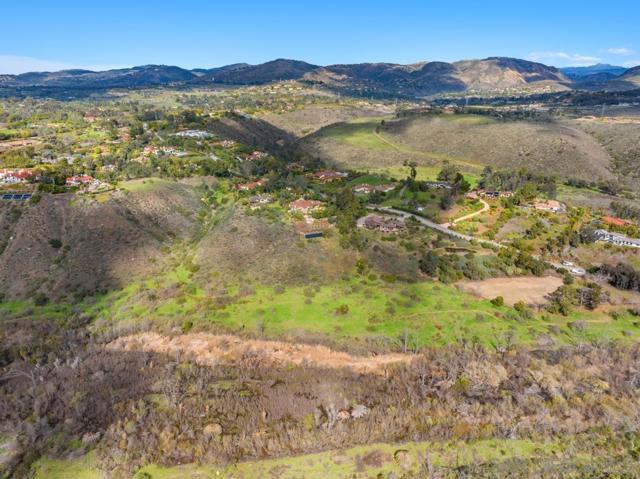 MLS #250035974SD image #28