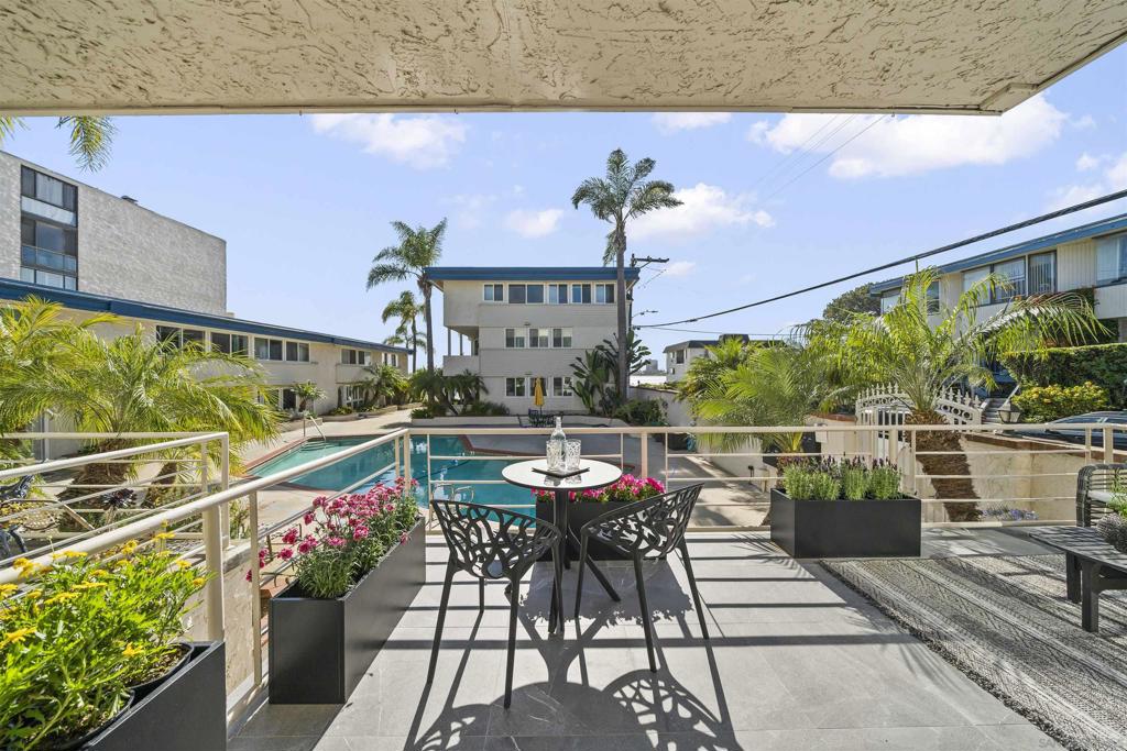 3920 Riviera Dr - photo 17