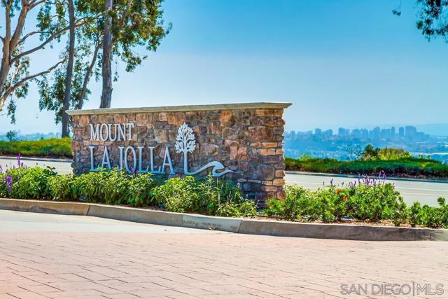 2223 Caminito Preciosa Sur, La Jolla CA: https://media.crmls.org/mediaz/55c34606-0c27-4780-b42d-2c2f5bd324d7.jpg