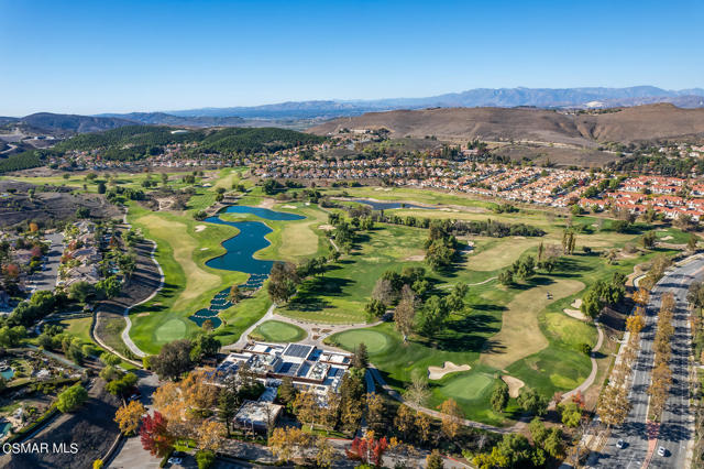 213 Heath Meadow Court, Simi Valley CA: https://media.crmls.org/mediaz/55c4d629-87e5-4727-a108-37a62dc0346c.jpg