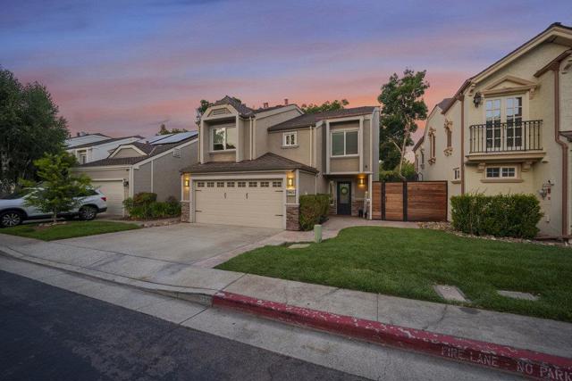 965 Oak Park Drive, Morgan Hill CA: https://media.crmls.org/mediaz/55c50cd3-1cc2-45b6-a801-1ff7f1c53602.jpg