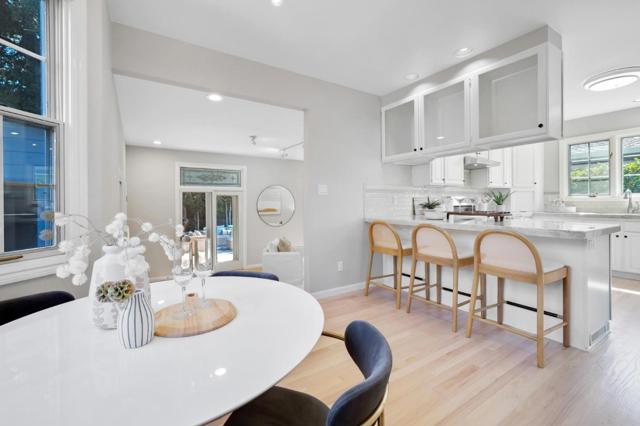 1518 Arguello Street, Redwood City CA: https://media.crmls.org/mediaz/55c811e3-fe24-4e1b-a92f-6b6f5f2e2b69.jpg