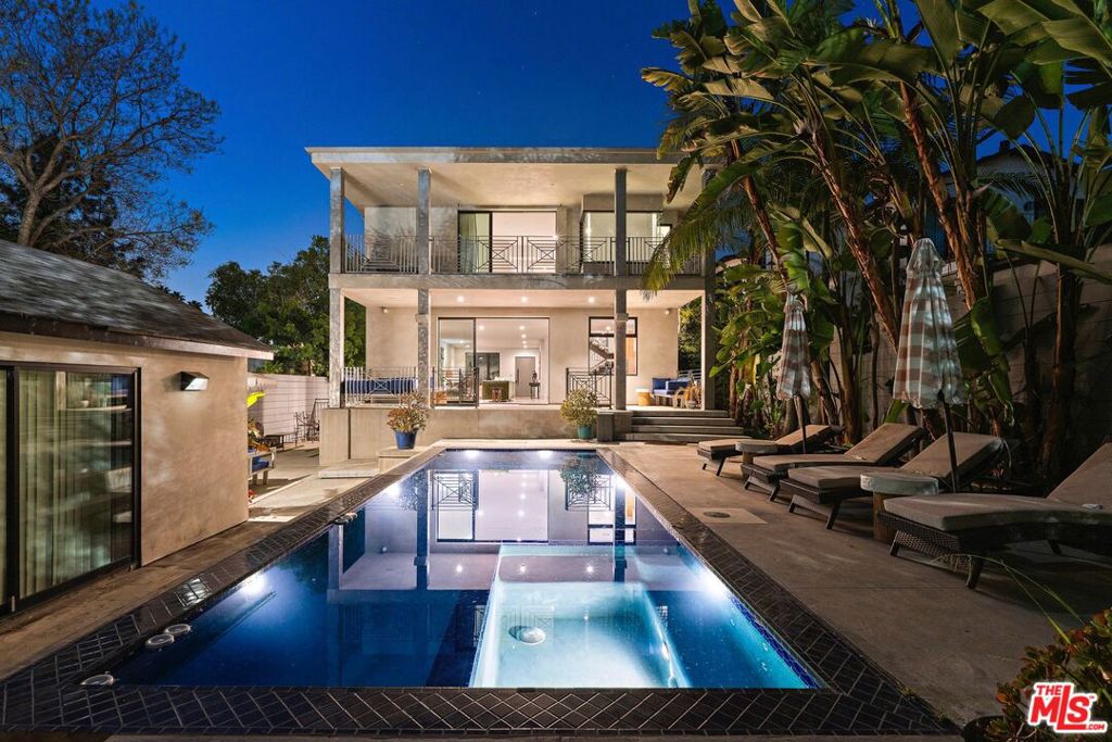 1724 N Sierra Bonita Avenue