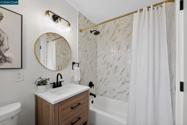 1838 Overhill Rd, Concord CA: https://media.crmls.org/mediaz/55cc8df5-61d5-4a8b-8171-7949253ee004.jpg