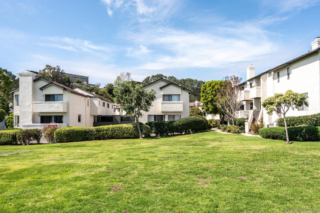 MLS #250037852SD image #29