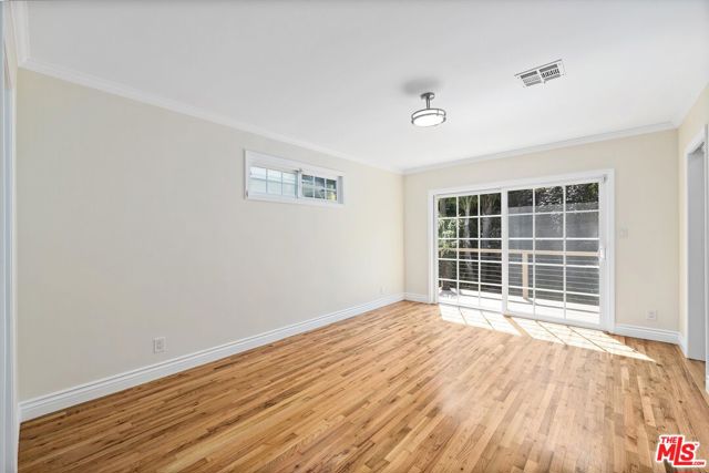 2376 Dewey Street, Santa Monica CA: https://media.crmls.org/mediaz/55cd61f7-59b4-4508-8110-1cdfcb9124da.jpg