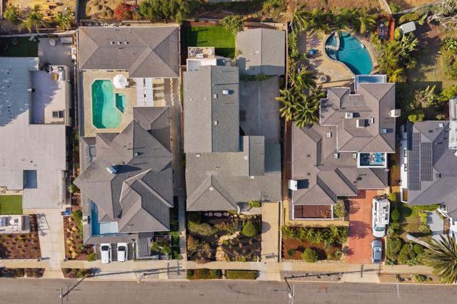 4328 PIEDMONT, San Diego CA: https://media.crmls.org/mediaz/55cd7d3b-dd21-4a93-ac04-1acba99d0f16.jpg