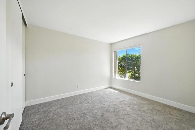 801 Caminito Azul, Carlsbad CA: https://media.crmls.org/mediaz/55ce38cc-1b31-4ce3-a019-b76b39630d1d.jpg