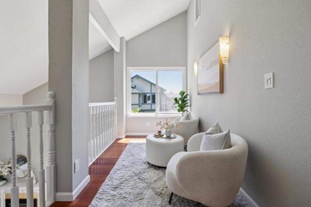 704 Prescott Lane, Foster City CA: https://media.crmls.org/mediaz/55ce4d80-9be5-489f-8fcc-42931a9ee929.jpg