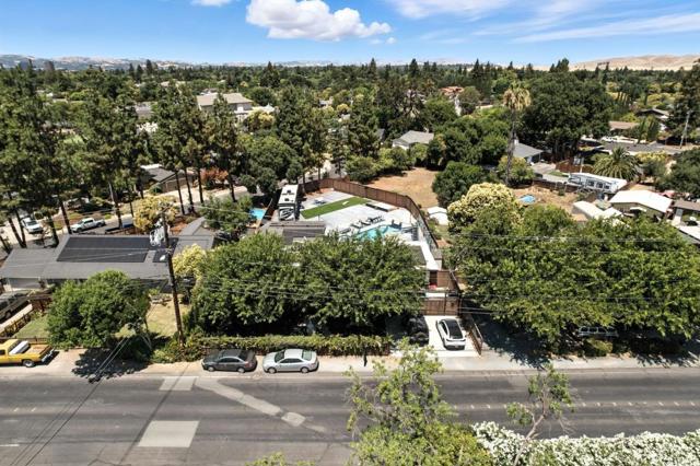 1579 West Street, Concord CA: https://media.crmls.org/mediaz/55cede58-0de4-4f38-9744-3029fd737195.jpg
