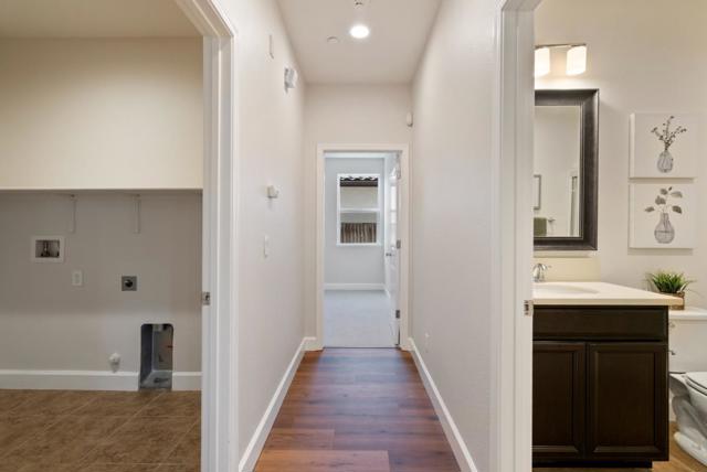 681 Segovia Drive, Hollister CA: https://media.crmls.org/mediaz/55cf7821-01e0-48fb-9b9c-1e573bba1b90.jpg