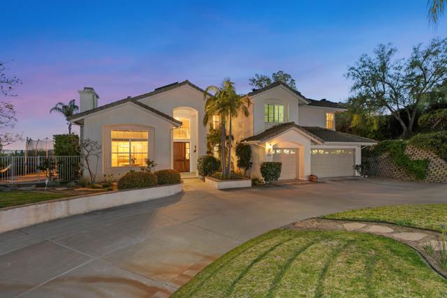 2034 Ridgecrest Place, Escondido CA: https://media.crmls.org/mediaz/55d1c60d-e4b7-405c-8c08-b11373c7fda3.jpg