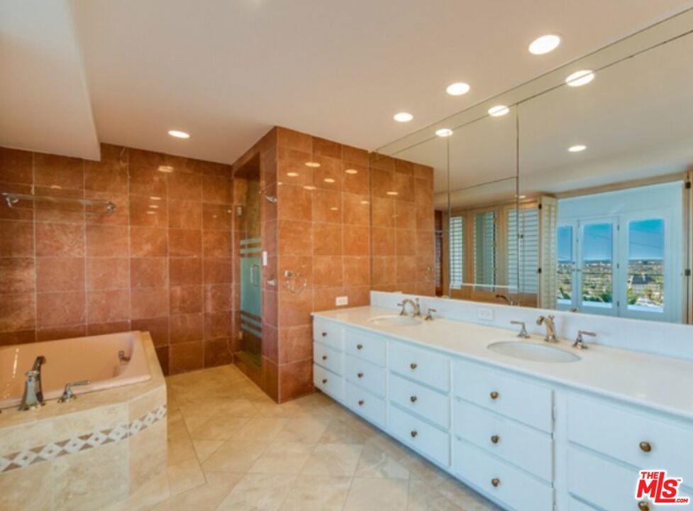 MLS #26846175 image #10