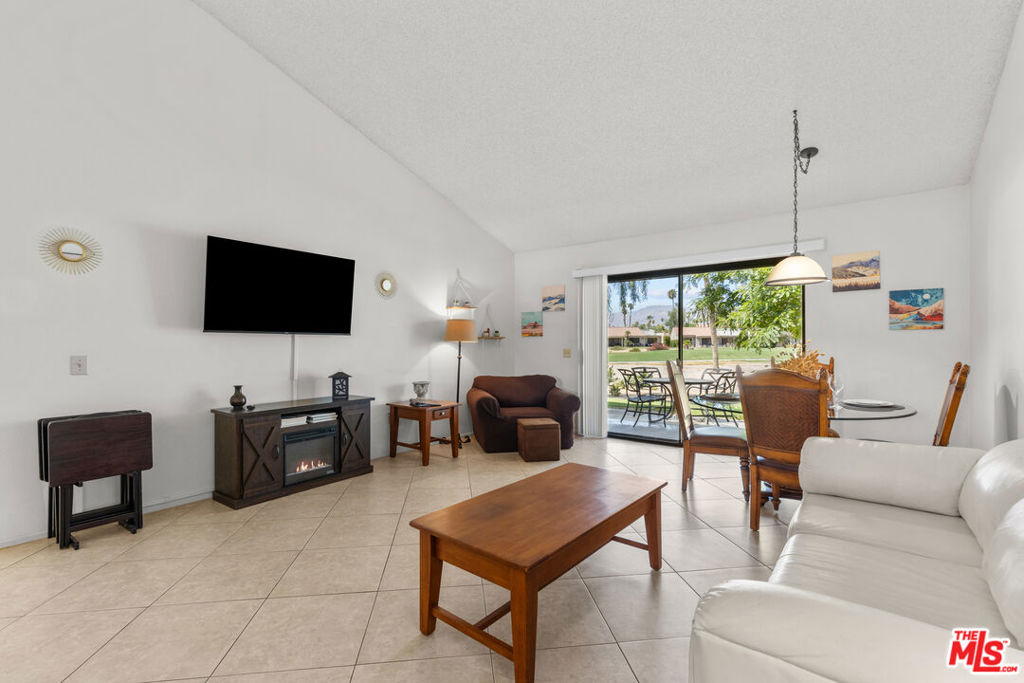 MLS #25617899 image #2