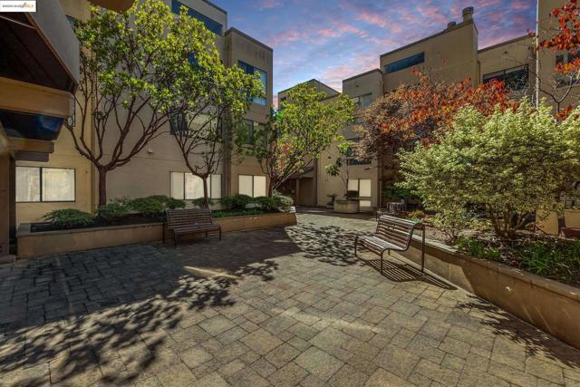 Image 41 of 45 For 545 Pierce St  2410