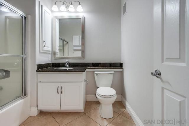 12376 Carmel Country Rd, San Diego CA: https://media.crmls.org/mediaz/55d3d9bc-44b6-44cb-8a0b-0468d01f34d6.jpg