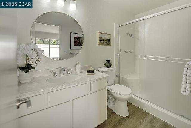 2101 PTARMIGAN DR, Walnut Creek CA: https://media.crmls.org/mediaz/55d5e352-d4d9-4ef6-bfa7-cc5bbc2debbd.jpg