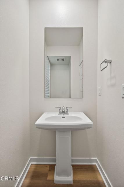 Detail Gallery Image 32 of 75 For 611 Winchester Dr, Oxnard,  CA 93036 - 3 Beds | 3/1 Baths