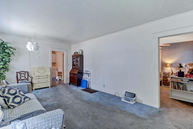 320 W Lemon Avenue, Monrovia CA: https://media.crmls.org/mediaz/55d93a4c-c27e-4e05-86e9-326b70596542.jpg