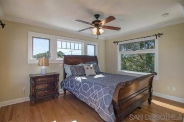 2375 Montclair St, San Diego CA: https://media.crmls.org/mediaz/55d9561a-721a-4b6d-acd5-8c4df90ea6d3.jpg