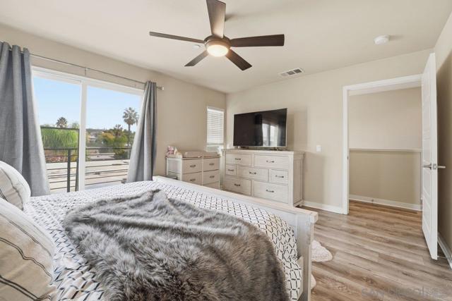 4543 Rainier Ave, San Diego CA: https://media.crmls.org/mediaz/55d99214-60aa-4005-885f-d3eba5d54dc5.jpg