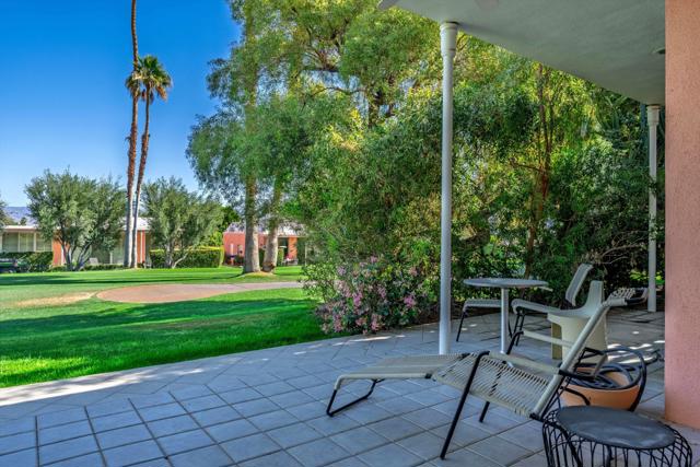47314 Abdel Circle, Palm Desert CA: https://media.crmls.org/mediaz/55d9979a-a931-4813-9351-7634ec3453e8.jpg