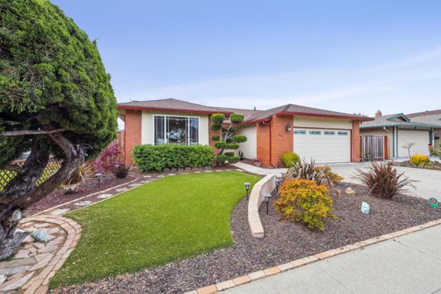 858 Chrysopolis Drive, Foster City CA: https://media.crmls.org/mediaz/55da7ae7-d191-4b72-ba3c-d1df8599f56c.jpg