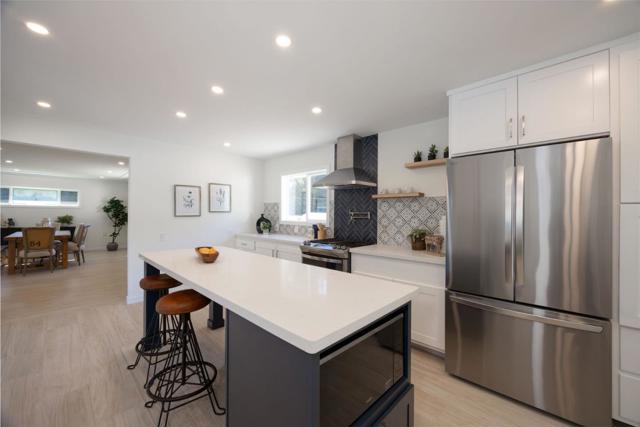 840 Frenchmans Creek Road, Half Moon Bay CA: https://media.crmls.org/mediaz/55dc0de9-eb74-4e0a-ba5c-33204badc21e.jpg