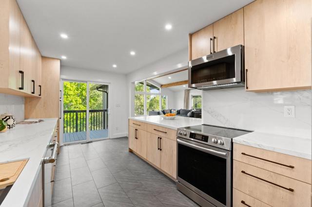 3628 Stance Avenue, Soquel CA: https://media.crmls.org/mediaz/55ddab18-22da-40c2-858f-e07b91967e4f.jpg