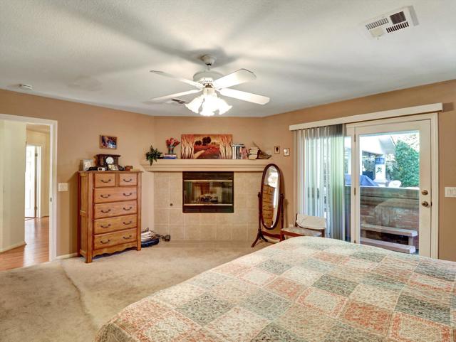 64660 Picard Court, Desert Hot Springs CA: https://media.crmls.org/mediaz/55dddd56-e131-4ea1-bc41-30c10d5d38eb.jpg