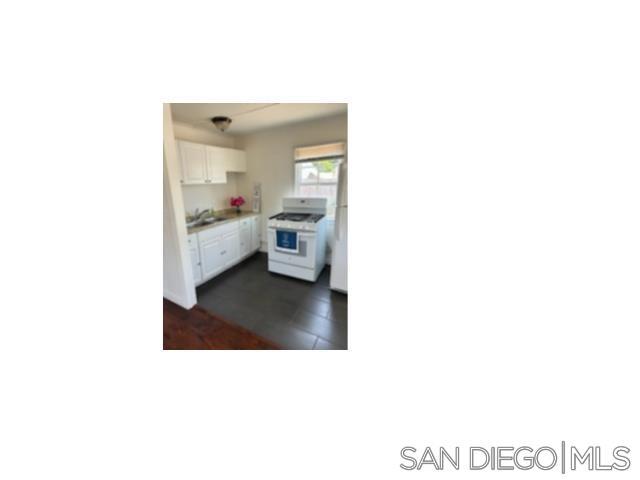 327 329 28th St., San Diego CA: https://media.crmls.org/mediaz/55ded377-ea0e-4157-8995-8cdff4bfa7a0.jpg