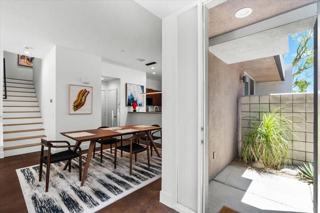 252 Breeze Loop, Palm Springs CA: https://media.crmls.org/mediaz/55def34f-6bb9-44f4-a4aa-adb5435b9638.jpg