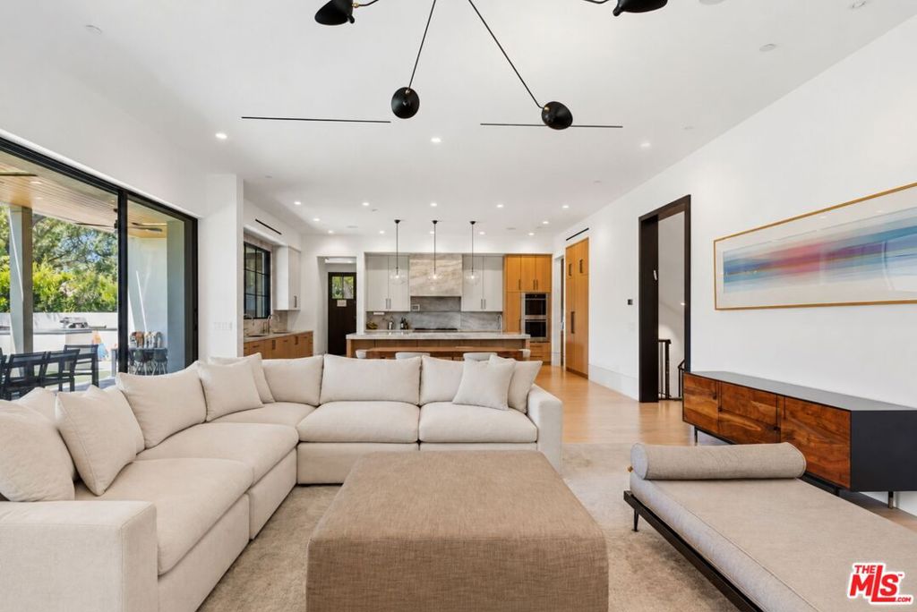 MLS #26862473 image #9